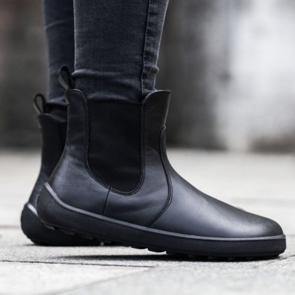 Barefoot Boots Be Lenka Entice - All Black Size 42 NWT